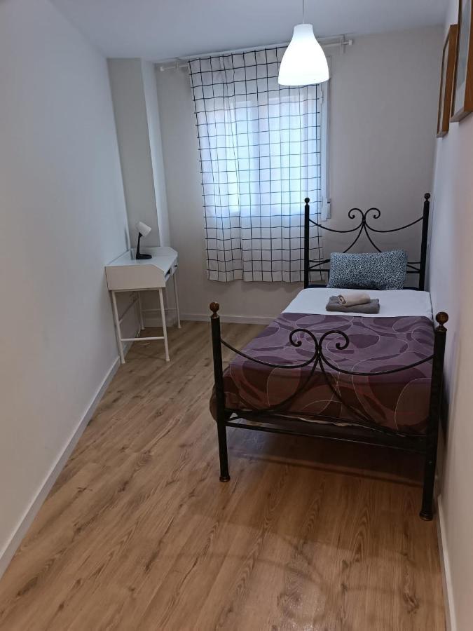 Appartamento Apartamento Sister WIFI Valenza Esterno foto