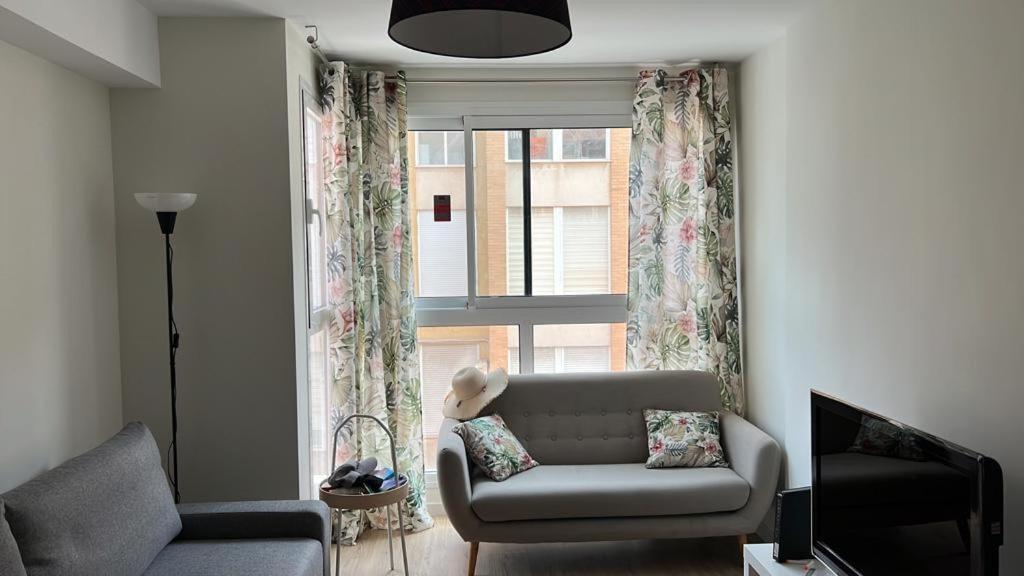 Appartamento Apartamento Sister WIFI Valenza Esterno foto