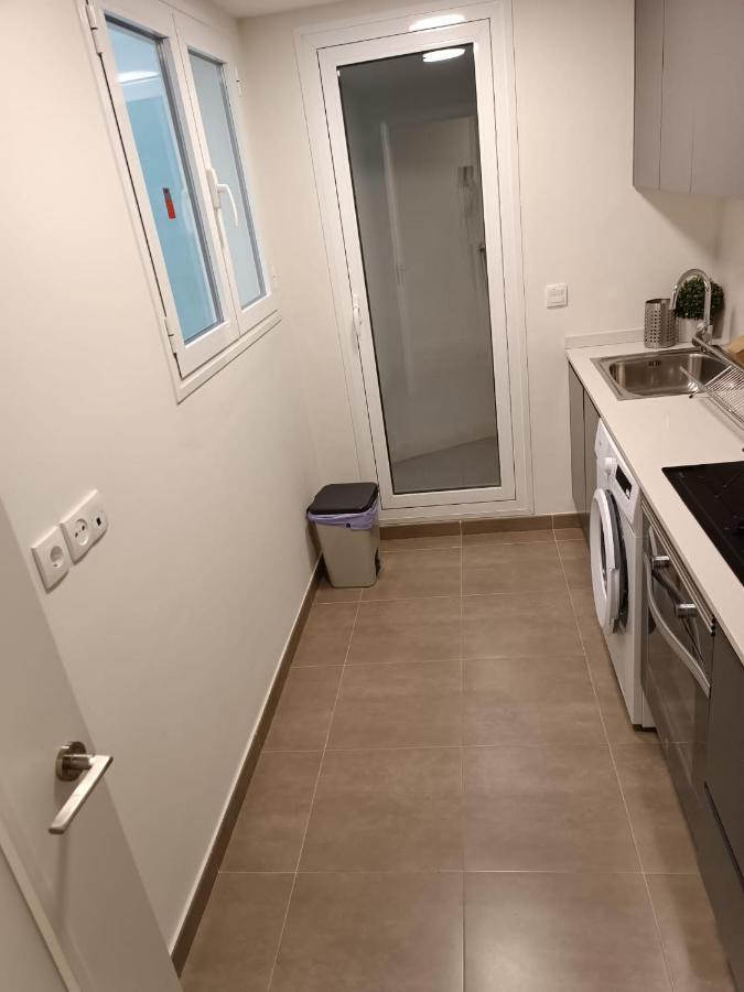 Appartamento Apartamento Sister WIFI Valenza Esterno foto